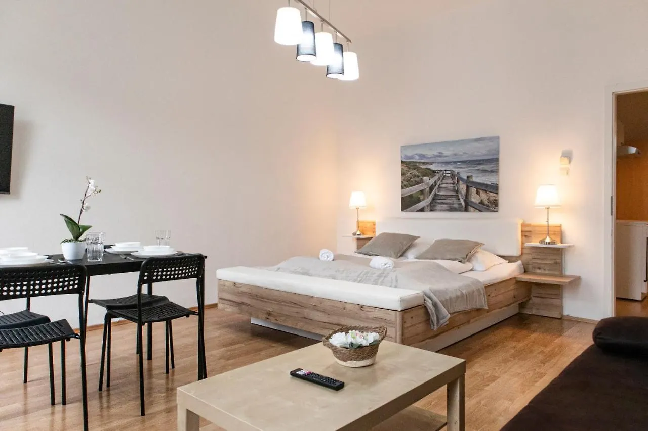 Fulfilling 2Br Apt. Very Central And Good Located location
