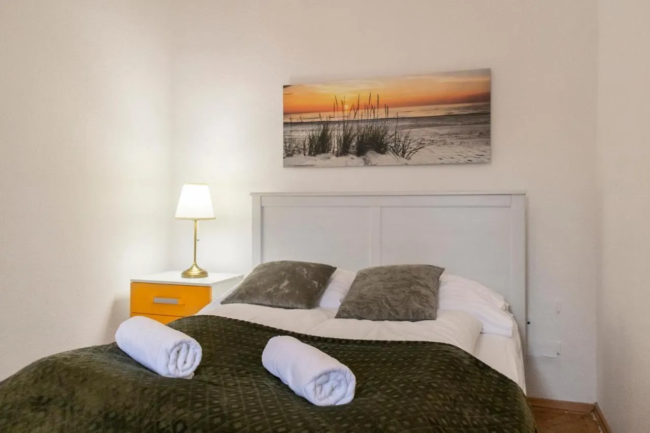 Fulfilling 2Br Apt. Very Central And Good Located Vienna Apartment